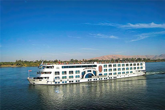  Nile Cruise in Upper Egypt